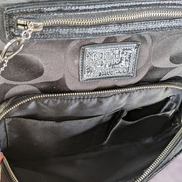 Coach Signature Daisy Poppy Backpack - Picture 8 of 13